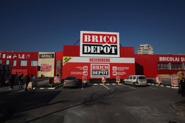 Brico Depôt România finalizează achiziţia magazinelor Praktiker România