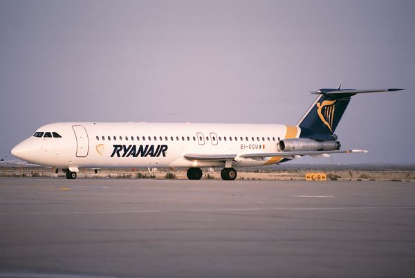 Piloţii "Ryanair" pregătesc primele greve din istoria companiei