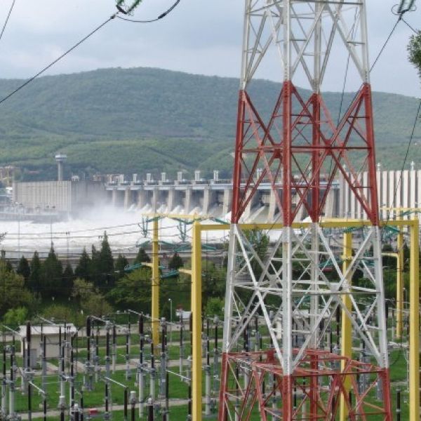 Transelectrica - contract cu SMART de peste 227 milioane de lei