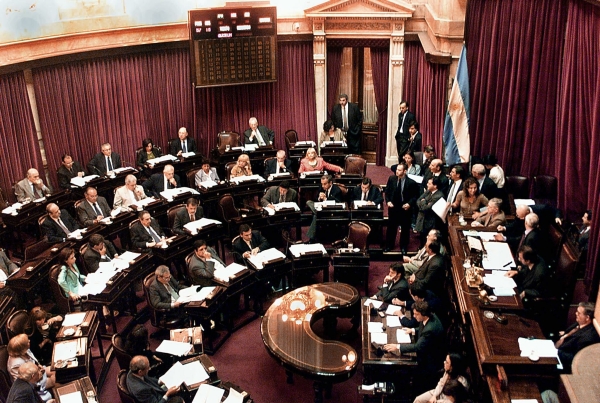 Legea privind Statutul judecătorilor şi procurorilor, adoptată de Senat