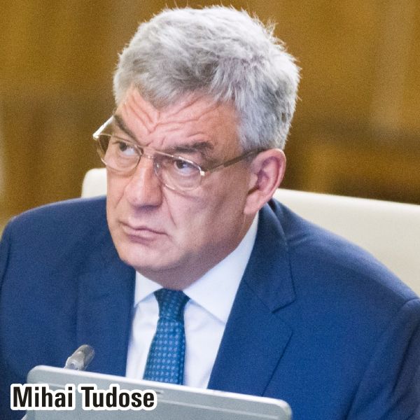 Tudose nu renunţă la restructurarea Guvernului