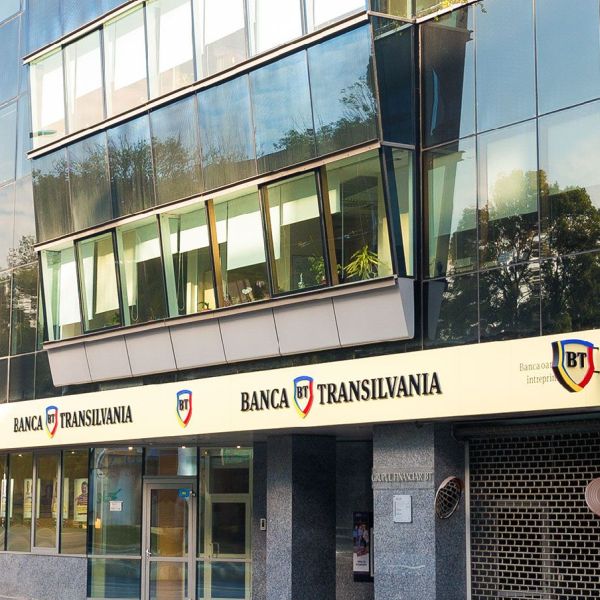 Presa: "BT şi BERD au ok-ul Băncii Naţionale moldovene să preia integral Victoriabank"