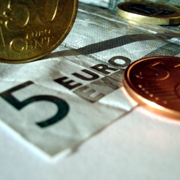 Jurnalistul Cristi Popa câştigă procesul cu Profit.ro şi are dreptul la salarii compensatorii de peste 40.000 de euro