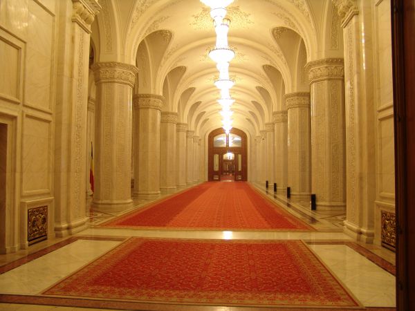 PSD şi ALDE se reunesc astăzi în şedinţă comună
