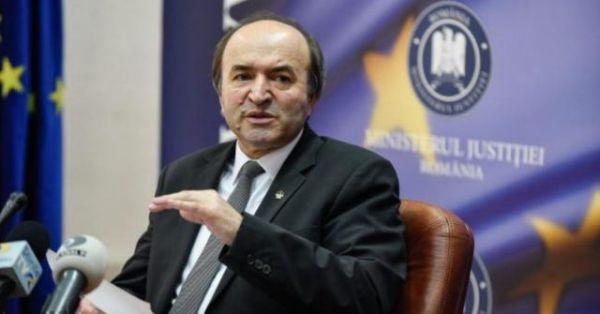 Tudorel Toader (Sursa foto: Facebook)
