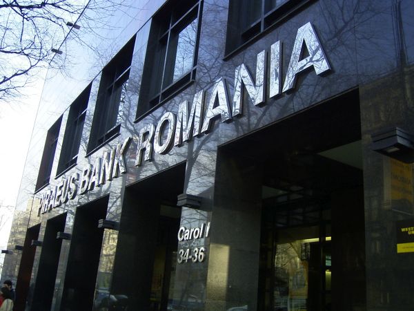 "Nicolae Dănilă şi Dominic Bruynseels, propuşi la conducerea Piraeus Bank"