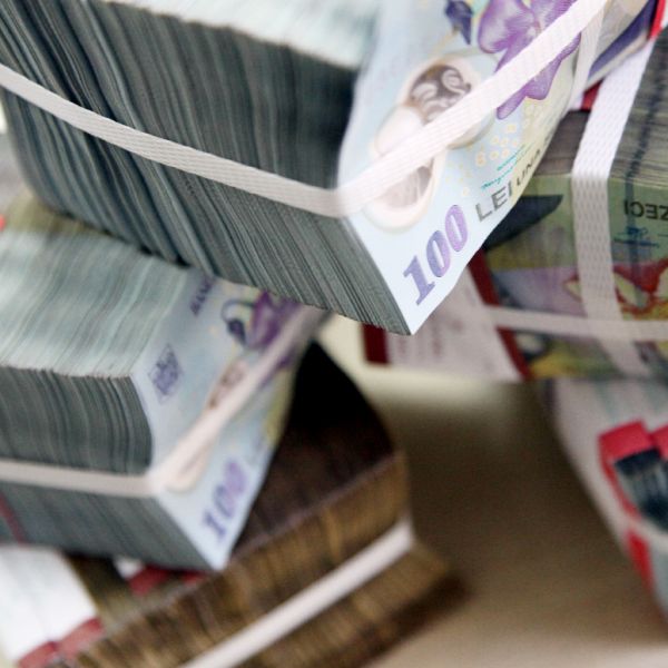 "Dobânzile la depozite încep să devină real negative"