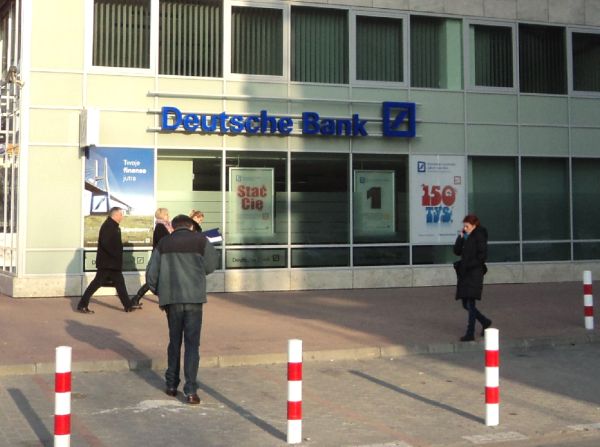 "Deutsche Bank", amendată din nou în Statele Unite