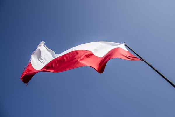 Guvernul polonez lucrează la un program de pensii care va aduce şase miliarde de dolari anual la bugetul de stat