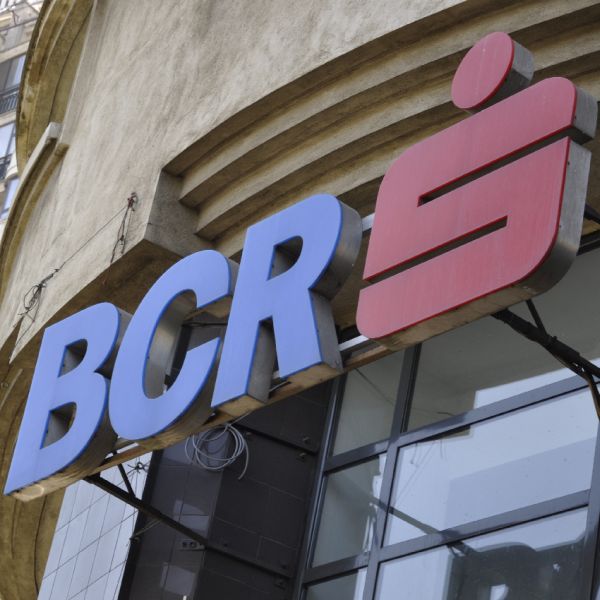 BCR va da credite de 1 miliard lei, prin Prima Casă