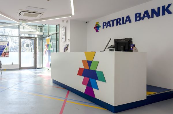 Acţionarii Patria Bank au aprobat conversia în acţiuni a unei datorii faţă de acţionarul majoritar