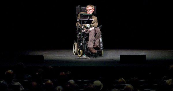 Stephen Hawking (Sursa foto: Twitter)