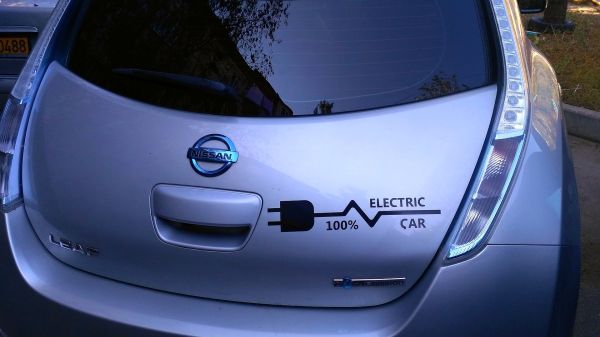 Nissan vrea să ajungă la vânzări de 1 milion de vehicule electrice pe an până în 2022