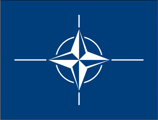 NATO expulzează şapte diplomaţi 