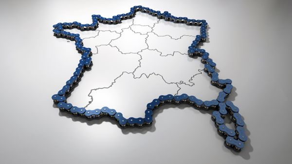 Franţa se pregăteşte pentru "marţea neagră" din cauza grevelor din transporturi