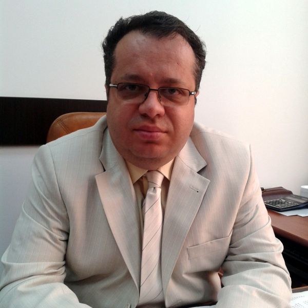 Anul trecut, Bogdan Stănescu a intrat în atenţia publică, prin numărul mare de funcţii ocupate la diverse companii de stat.