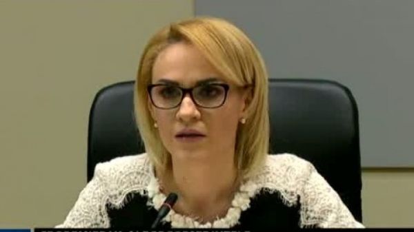 Gabriela Firea (Sursa foto: Twitter)