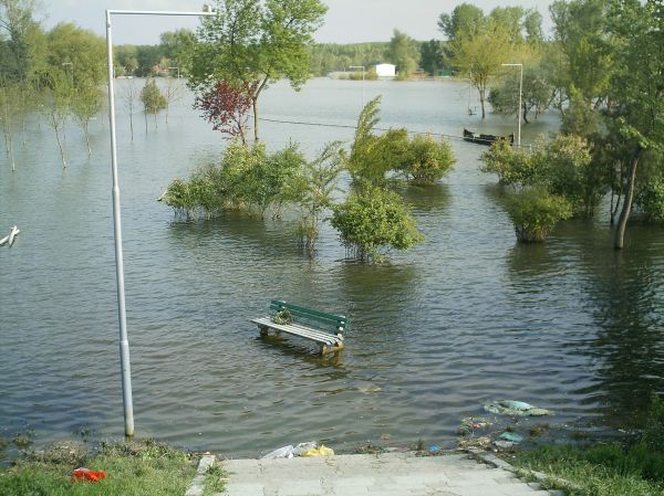 Cod portocaliu de inundaţii în Delta Dunării până pe 20 aprilie