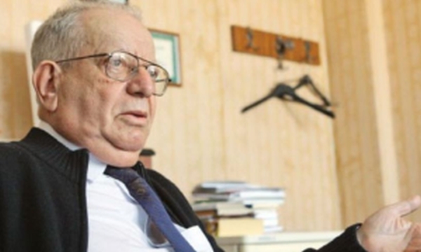 Teodor Brateş, principalul crainic în timpul Revoluţiei din decembrie 1989, a fost pus sub urmărire penală pentru infracţiuni contra umanităţii - 18.04.2018 | BURSA.RO