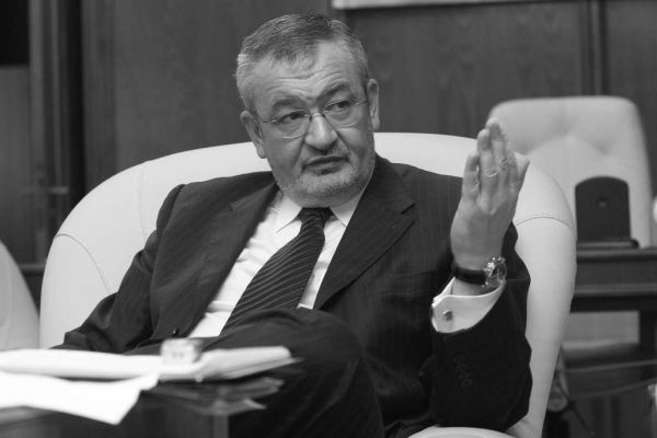 Sebastian Vlădescu (Sursa foto: Twitter)