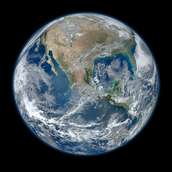 "Schimbările climatice sunt dovada că Pământul suferă"