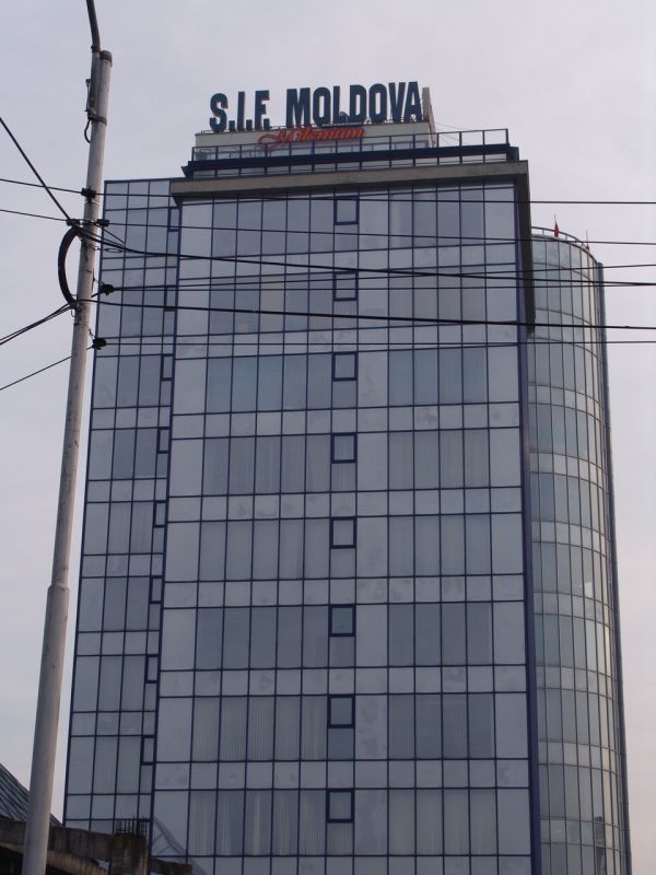 SIF2 Moldova va distribui un dividend brut de 0,05 lei/unitate