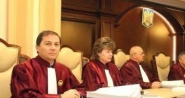 Sesizarea privind Legea referendumului a fost respinsă