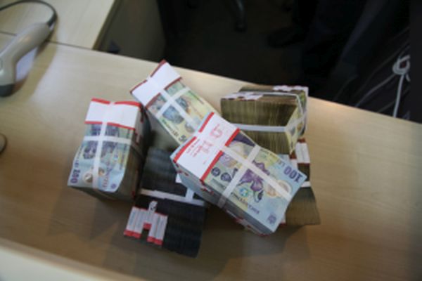 Banii publici trebuie gestionaţi altfel