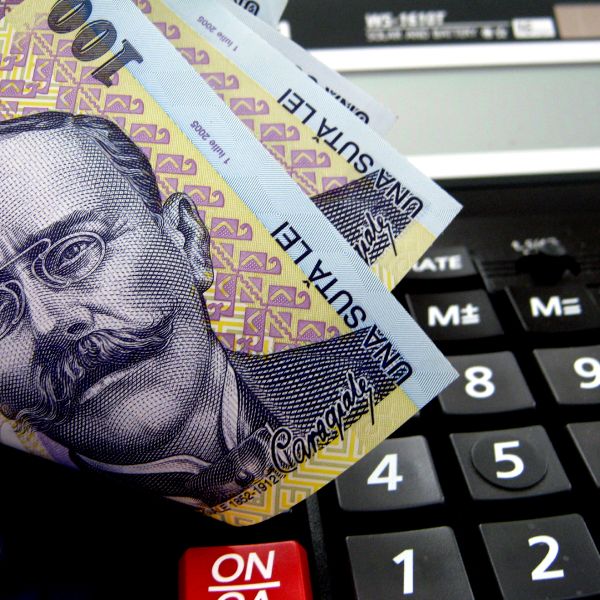 "PIB-ul României nu creşte în baza productivităţii"