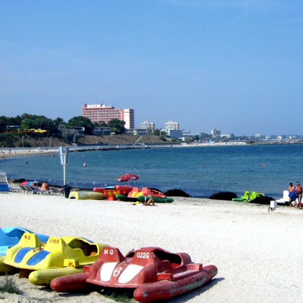 Au fost emise vouchere de vacanţă în valoare de 12,5 milioane euro