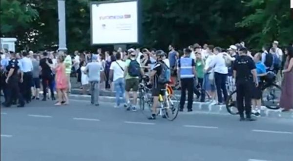 Nou protest în Piaţa Victoriei