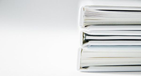 MCIN: 37 de publicaţii culturale vor primi finanţare 