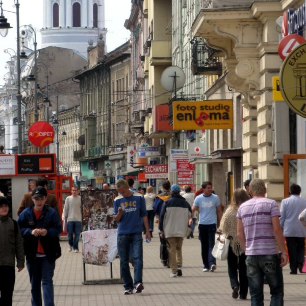 "Estimăm o creştere de 4% a PIB-ului, pentru 2018"