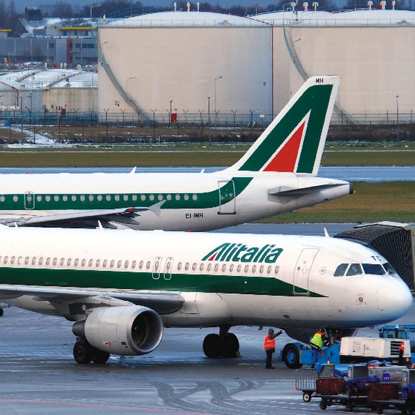"EasyJet" încă este interesată de unele părţi din "Alitalia"