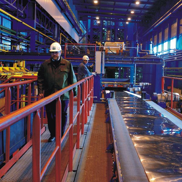 Profit peste estimări pentru "ArcelorMittal"