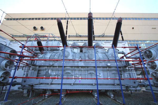 Coreea de Nord îşi continuă programul nuclear 