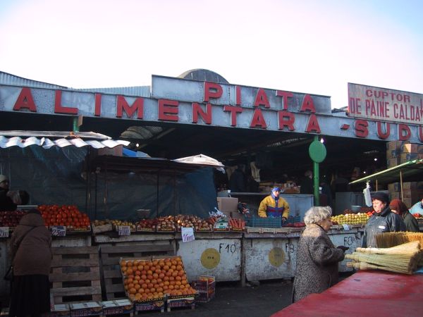 Primăria Sector 4 - investiţii în Piaţa Sudului