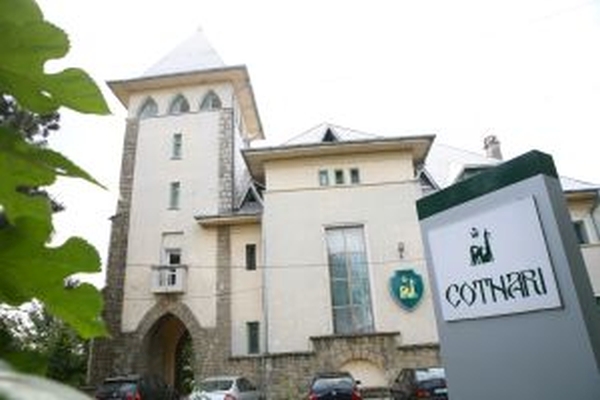 Cotnari - Campionul Vinurilor Româneşti