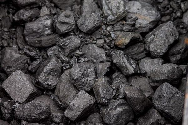  Producţia de cărbune a scăzut cu 9,3%