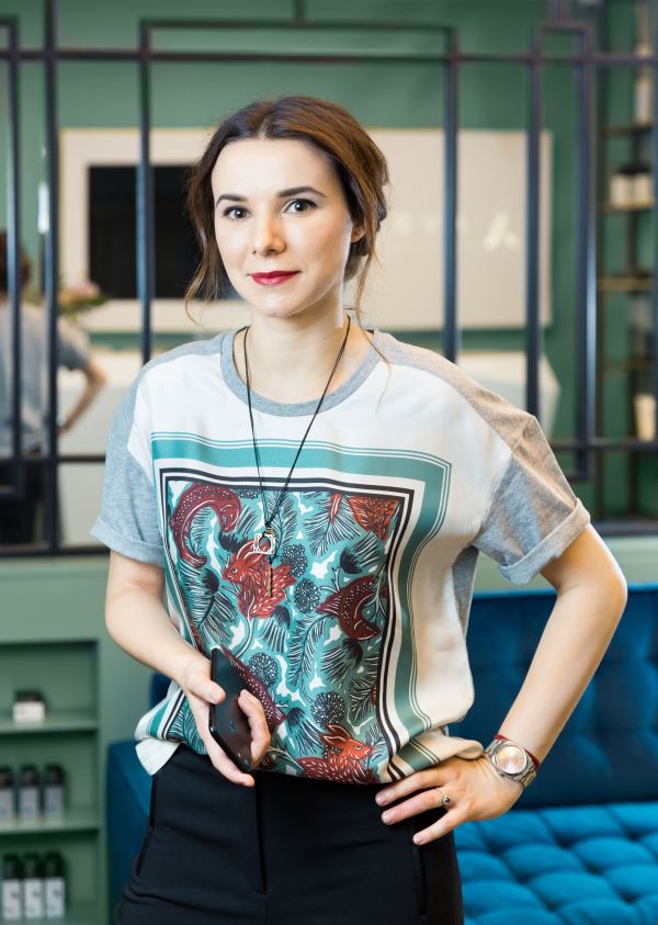 Ideea lansării institutului de estetică Avra a prins contur în momentul în care am văzut rezultatele folosirii tehnologiei non-invazive în clinici de medicină estetică din Grecia.