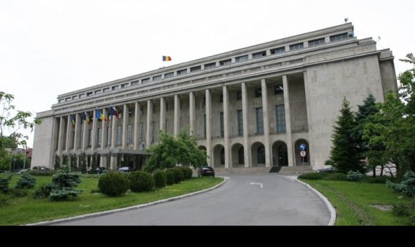 Propunere: "Trecerea la salariul minim pe oră şi pauză de masă obligatorie "