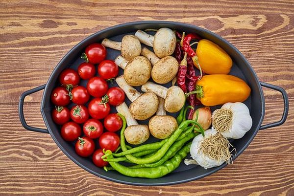  Importurile de legume şi fructe au crescut