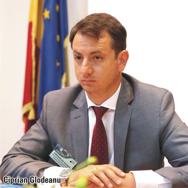 "Ministerul Finanţelor nu-i susţine pe producătorii de energie regenerabilă"