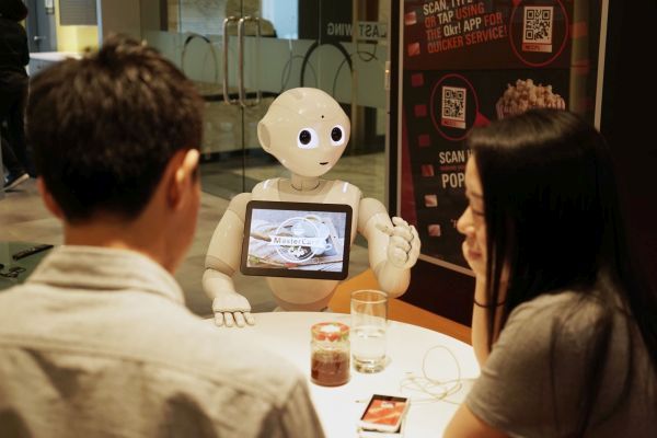 Roboţii ne vor înlocui în unele activităţi