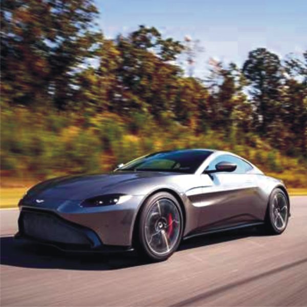 Specialişti din companii incluse în FTSE intră în boardul"Aston Martin"