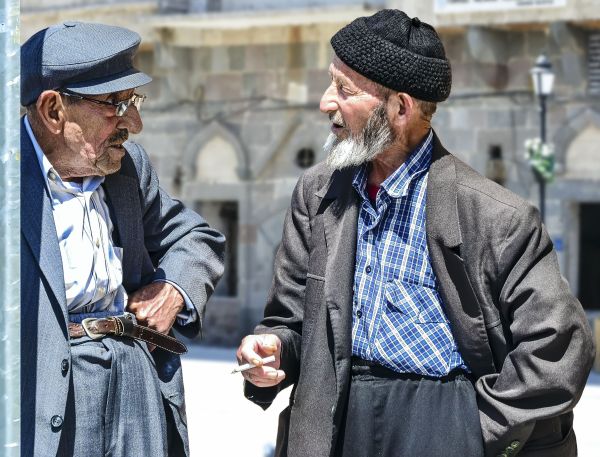 Pensia medie a crescut, numărul pensionarilor a scăzut!