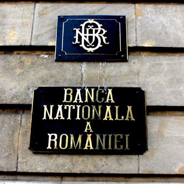 Datoria noastră externă a crescut cu 4,1 miliarde euro