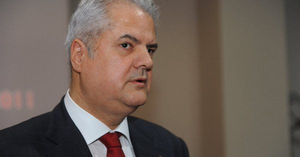 Adrian Năstase: (Sursa foto: Twitter)