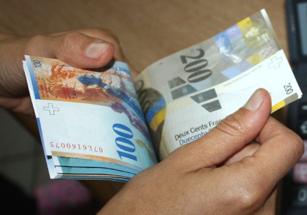 "Creditele în franci elveţieni au reprezentat tranzacţii toxice"