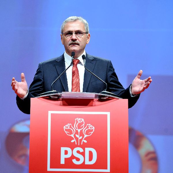 Disidenţii din PSD solicită demisia imediată a lui Liviu Dragnea